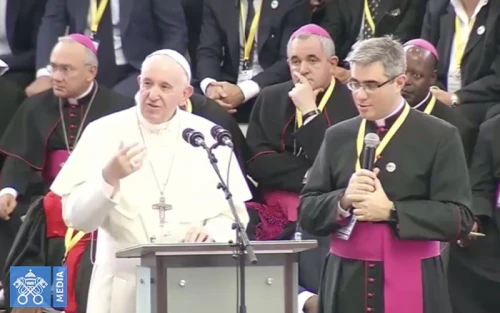 Viaje del Papa Francisco a África: Discurso a los jóvenes de Mozambique