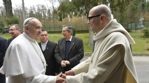 Papa Francisco concluye sus ejercicios espirituales