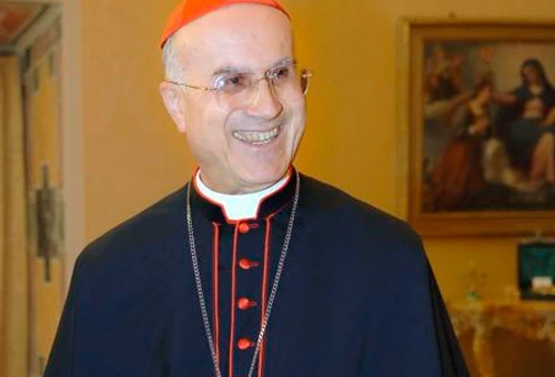 Cardenal Tarcisio Bertone