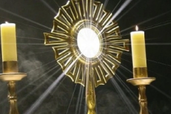 Católicos celebran hoy solemnidad del Corpus Christi