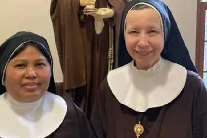 Monja dona su riñón a un extraño y ayuda a otra religiosa enferma a salvar su vida