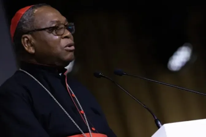 “Todos lloramos por estas víctimas”, dice Cardenal tras el asesinato de 200 personas