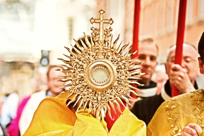 Iglesia en Polonia alienta a expresar en público la fe en Solemnidad del Corpus Christi