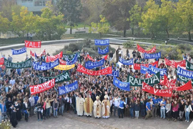 Más de 1800 jóvenes comienzan semana de servicio a los más necesitados en Chile