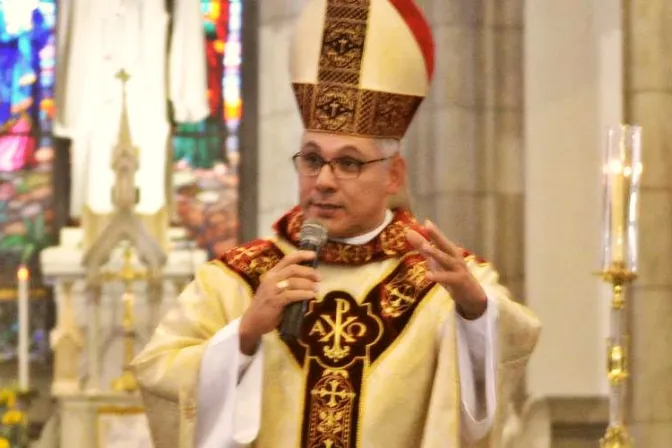 Obispo proclama Año Eucarístico para animar a fieles a volver a las iglesias