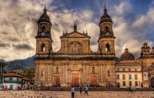 Catedral Primada de Bogotá. Crédito: Pedro Szekely / Wikimedia Commons (CC BY-SA 2.0). 