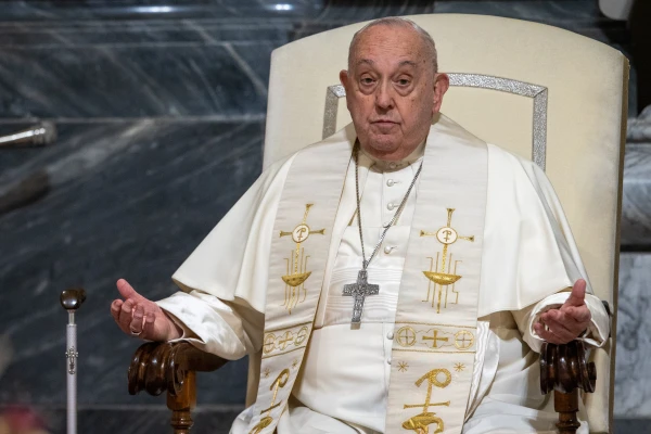 El Papa Francisco en la Misa de ordenación episcopal. Crédito: Daniel Ibáñez / EWTN News.