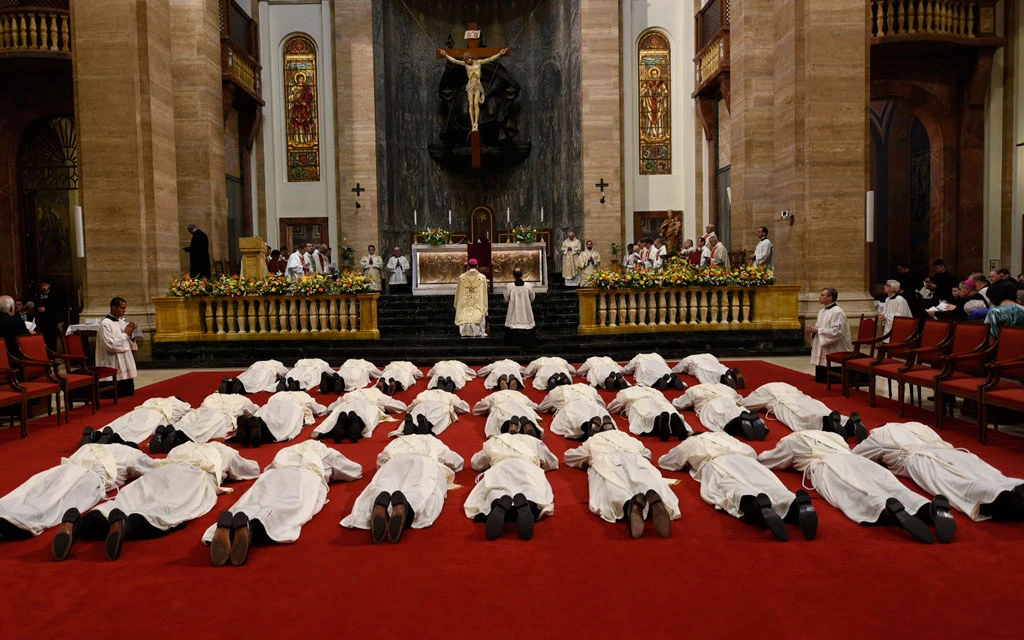 29 sacerdotes del Opus Dei ordenados en la Basílica de San Eugenio en Roma.?w=200&h=150