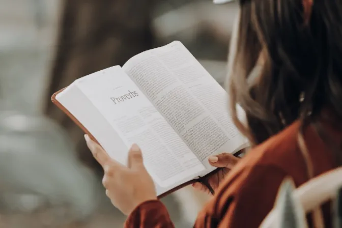 ¿Quieres participar en el Mes de la Biblia? Aquí te contamos cómo