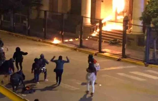 Ataque a la municipalidad de Trelew / Foto: Prensa Policu00eda de Chubut 