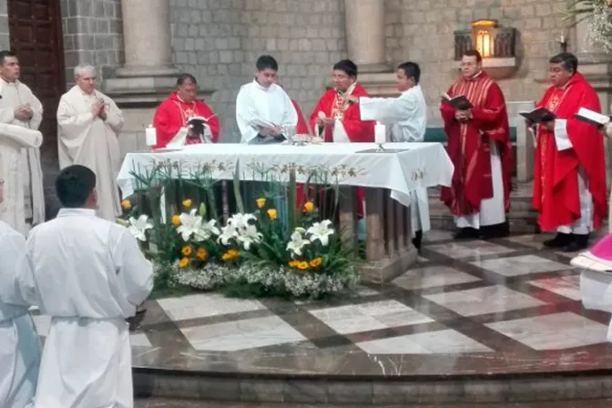 Celebran 53 años de la Universidad Católica Boliviana “San Pablo”