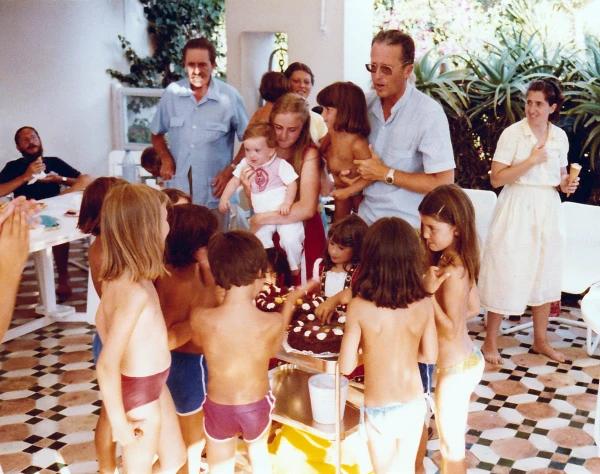 El rey Balduino celebra su cumpleaños junto a sus sobrinos en Motril. Crédito: Cortesía