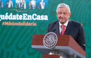 Andrés Manuel López Obrador en conferencia de prensa el 12 de abril. Crédito: Sitio web oficial de López Obrador. 