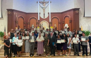 Nuevos egresados de la Escuela de Formación Cristiana de la Diócesis de Palm Beach (Estados Unidos). Crédito: ACI Prensa 