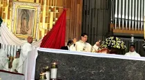 Imagen referencial / Mons. Alfonso Mirnada Guardiola celebra la Misa en la Basílica de Guadalupe. Crédito: David Ramos / ACI Prensa.