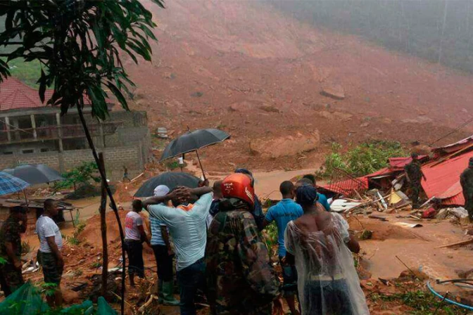 Alud en Sierra Leona: Obispos rezan por cientos de fallecidos