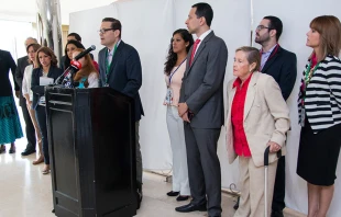 Conferencia de Prensa en Cumbre de las Amu00e9ricas. Foto: American Principles Project. 