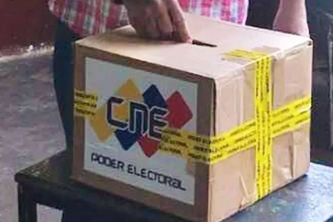 Adelanto de elecciones en Venezuela es “emboscada de medianoche”, denuncia Arzobispo