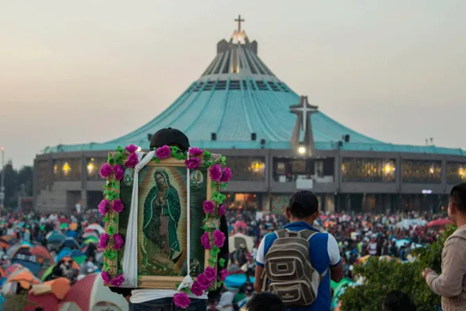 Arquidiócesis de México dispone celebrar Semana Santa “a puerta cerrada” 