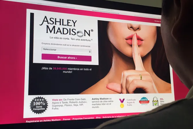 Ashley Madison: ¿Hay funcionarios del Vaticano involucrados en el escándalo?