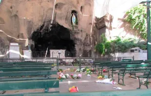 Foto : Ataque a Santuario de la Virgen de Lourdes en Chile / Crédito : Iglesia.Cl_  Iglesia.Cl_