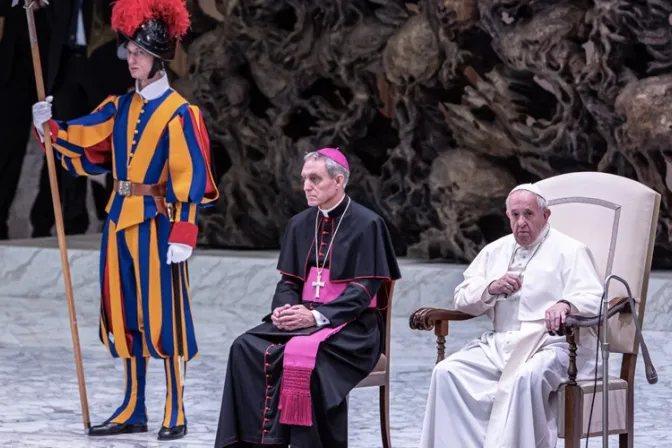 El Papa Francisco denuncia que en Europa muchos cristianos son perseguidos