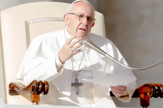La Misa nos libera de la muerte, del pecado y del miedo, afirma el Papa Francisco