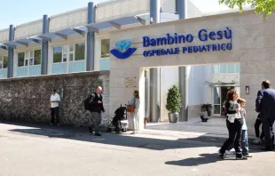 Acceso al Hospital Bambino Gesù. Foto: Hospital Bambino Gesù 