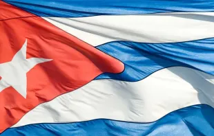 Bandera de Cuba. Crédito: Jon Buttle-Smith / Unsplash. 
