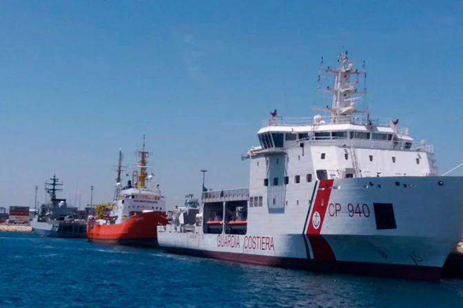 Barco Aquarius llega a España: Debe ser el principio del fin contra la esclavitud 