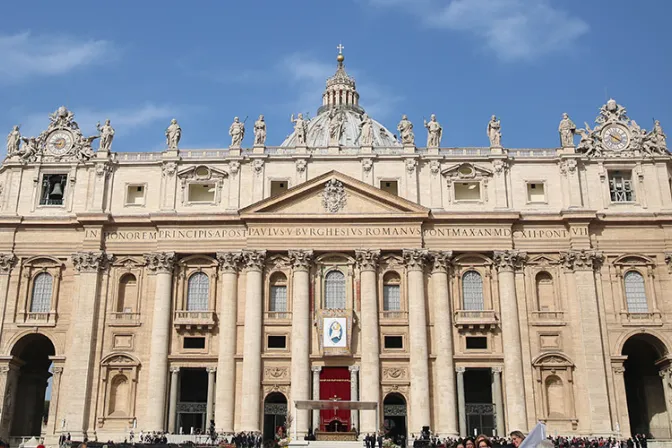 Vaticano anuncia proyectos para prevenir abuso de menores en todo el mundo
