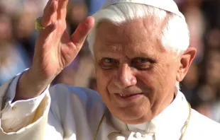 Benedicto XVI (2005). Crédito: Vatican Media 
