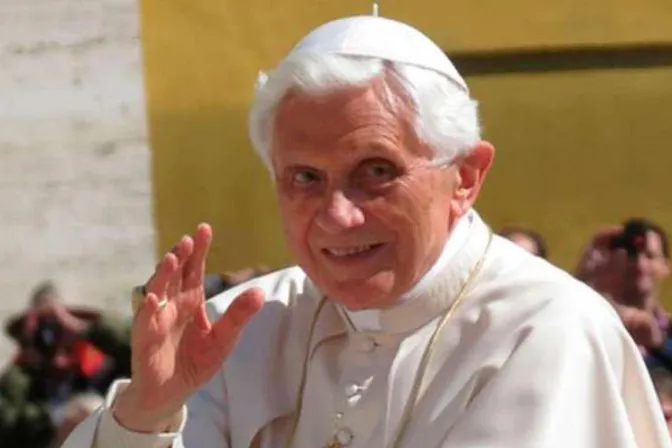 Mons. Ganswein: Benedicto XVI escribió el texto, pero pide retirar su nombre como coautor