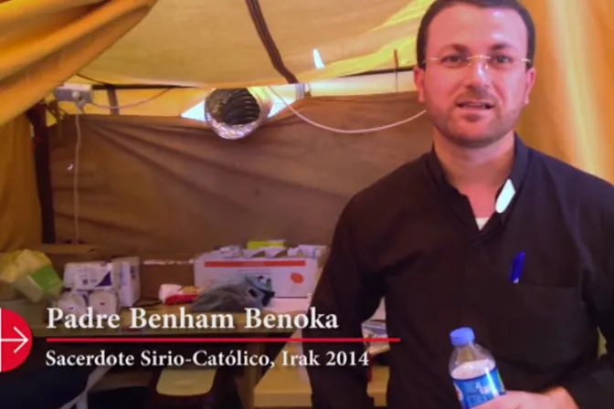 [VIDEO] “Estamos muriendo”, clama sacerdote desde campamento con 70.000 cristianos iraquíes