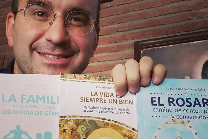 Padre Leandro Bonnin presentará en Buenos Aires libro que expone “el drama del aborto”