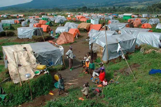 Joe Biden eleva el límite de admisión de refugiados en Estados Unidos