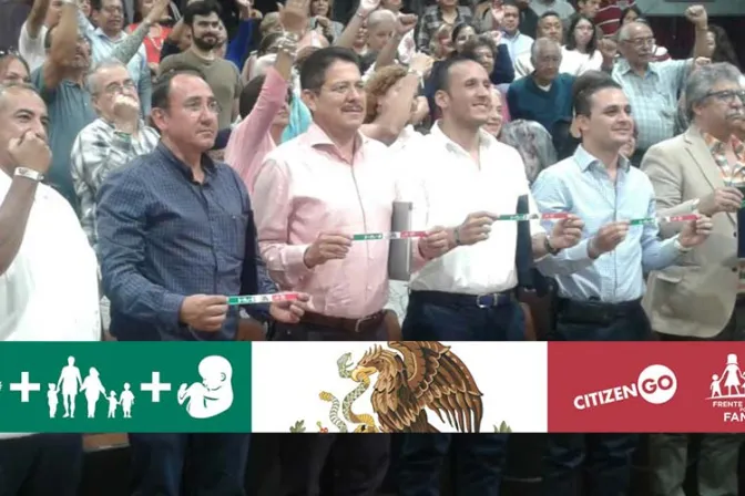 Esta pulsera marcaría el compromiso de candidatos con la vida y la familia en México