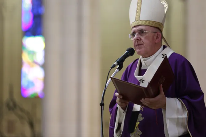 El Cardenal Osoro encuentra consuelo en la Virgen tras sufrir una operación