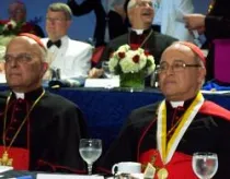 Cardenal Jaime Ortega (derecha) y Cardenal Francis George (izquierda)