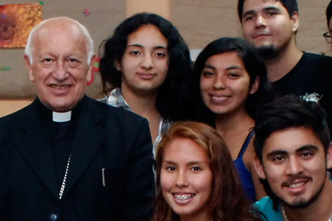 El Papa ratifica al Cardenal Ezzati como Arzobispo de Santiago de Chile indefinidamente