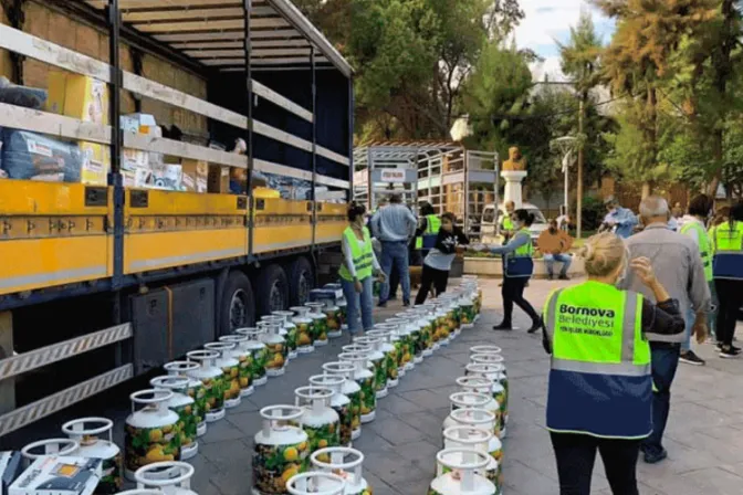 Cáritas Turquía solicita ayuda para que afectados por terremoto afronten invierno