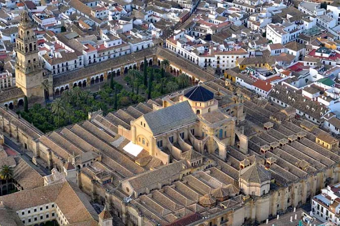 Catedral de Córdoba dará 230 mil euros a ayudas para estudiantes por su 775 aniversario