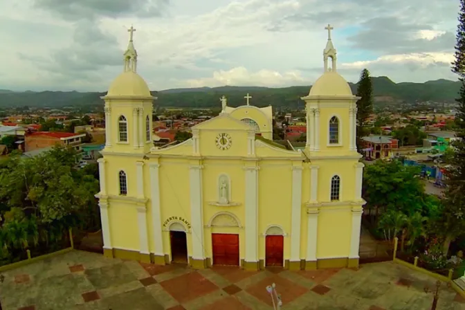 Denuncian que dictadura retiene más de medio millón de dólares donados a la Iglesia en Nicaragua