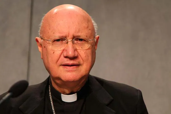 Vaticano: Mons. Celli suspende visita a Venezuela