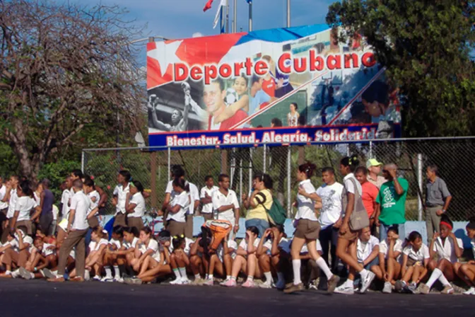 Pidamos a Cristo la concordia entre cubanos, exhorta Mons. Aranguren