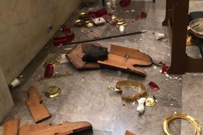 Profanan la Eucaristía en Catedral de Nuestra Señora de la Asunción en México