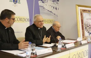 Mons. Demetrio Fernu00e1ndez, Obispo de Cu00f3rdoba (Espau00f1a), durante la presentaciu00f3n de los actos. Cru00e9dito: Diu00f3cesis de Cu00f3rdoba.  