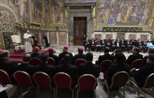 El Papa pronuncia su discurso ante el Cuerpo Diplomático. Foto: Vatican Newa 