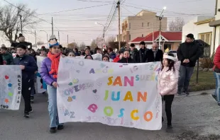 Niños de Río Gallegos durante la procesión. Crédito: Facebook Parroquia San Juan Bosco 
