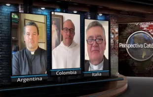 P. Javier Olivera Ravasi, Fray Nelson Medina y el P. Santiago Martín en el programa "Perspectiva católica" de EWTN 